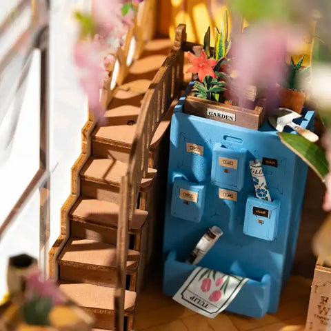 Book Nook Garden House - 2025