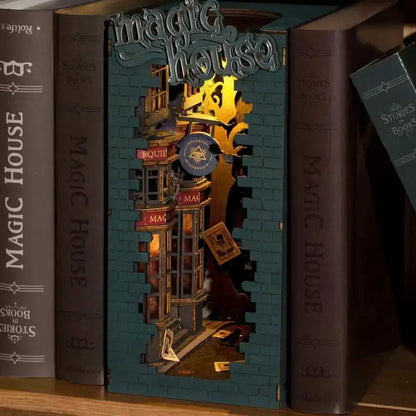Book Nook The Magic House - 2024